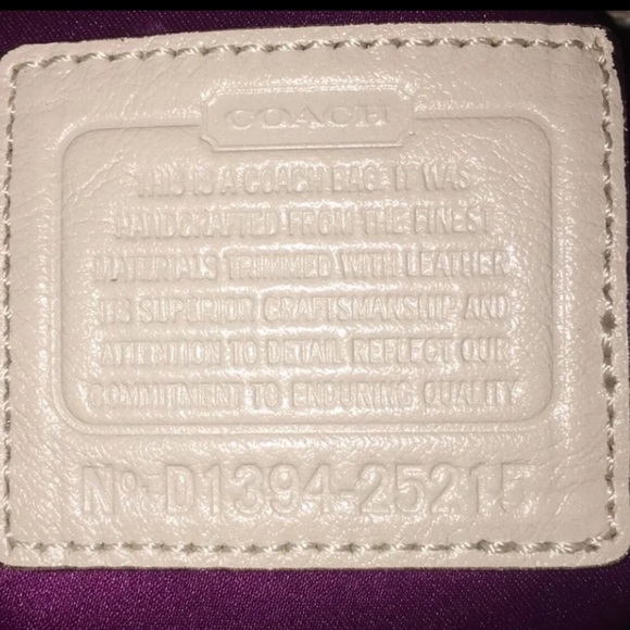 Coach - Picture 9 of 9